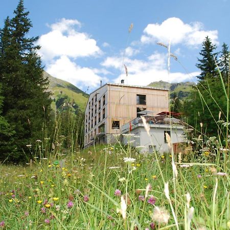 Berghotel Mettmen Schwanden  Bagian luar foto
