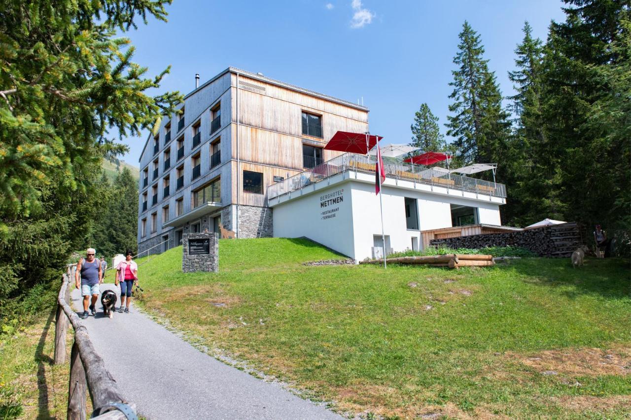 Berghotel Mettmen Schwanden  Bagian luar foto