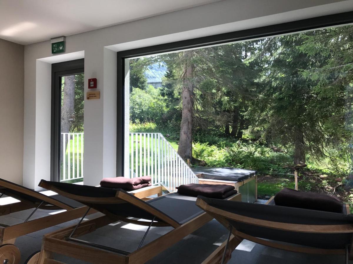 Berghotel Mettmen Schwanden  Bagian luar foto