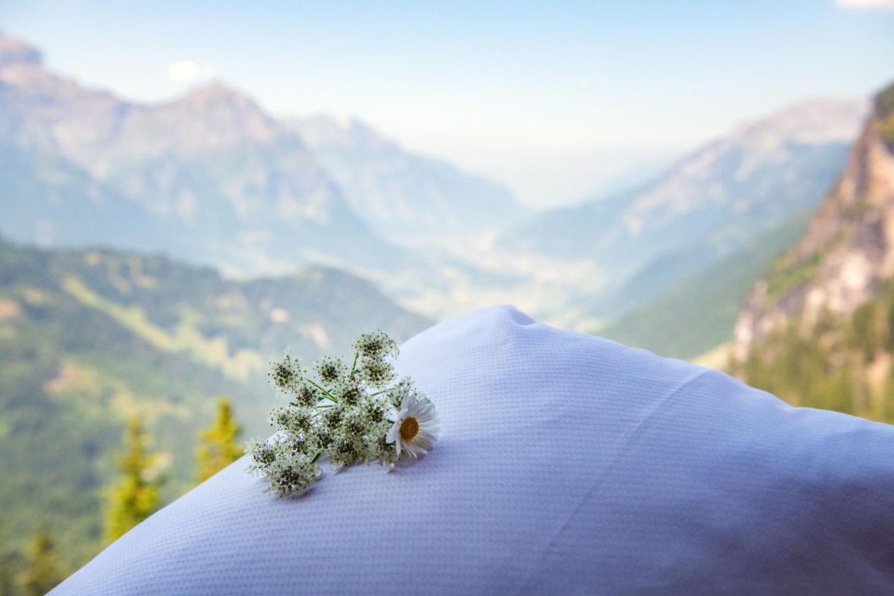 Berghotel Mettmen Schwanden  Bagian luar foto